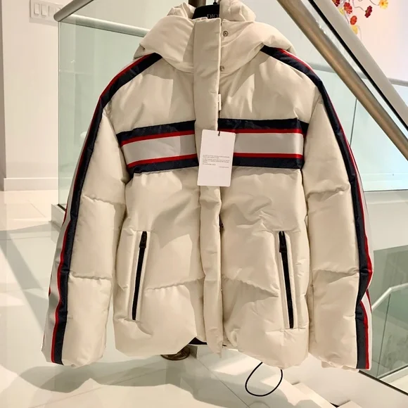 cz15 Christian Dior 長袖 ジャケット 白 レディースL相当 Dior | Jackets & Coats | Dioralps Hooded Down Jacket White